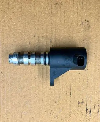 Mercedes-Benz E W213 Camshaft vanos timing valve A6541800415