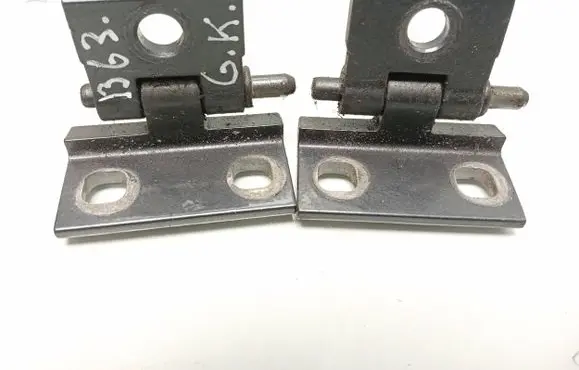 Volvo XC70 Loading door hinge set 