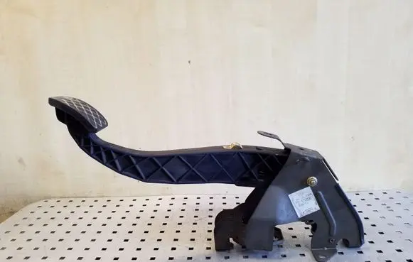 Clutch pedal