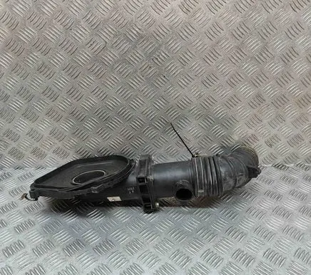 Nissan Patrol Y61 Air intake duct part 16578VC104 16526VC101