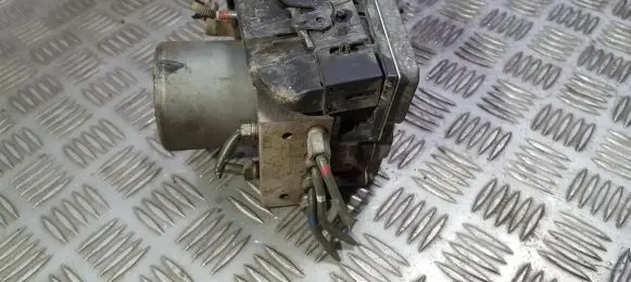 Toyota Avensis T270 ABS Pump 0265251490 44540-05100