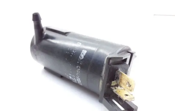 Mitsubishi Colt Windscreen/windshield washer pump