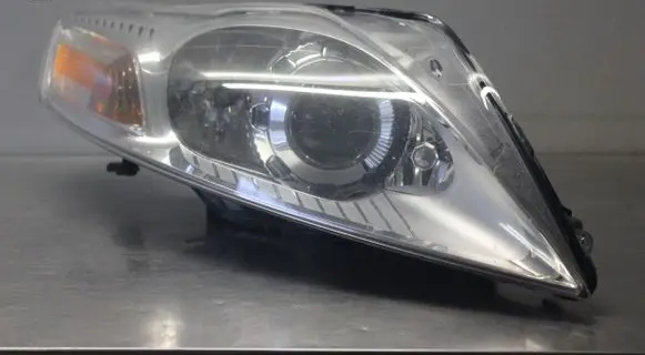 Ford Mondeo MK IV Headlight/headlamp BS7113D154AB