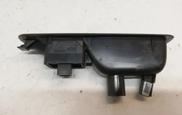 Renault Megane III Electric window control switch 82950000R4 00254250 156024250A