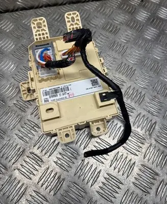 KIA Sportage Fuse module 91955D9960 1318813060 J01890