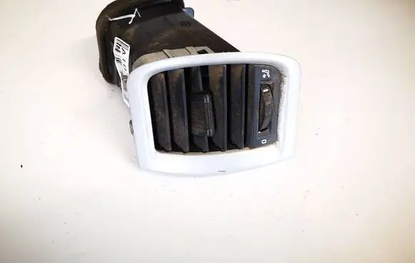 Skoda Roomster (5J) Dashboard side air vent grill/cover trim 5j0819701c
