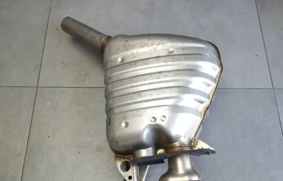 Audi A6 S6 C7 4G Rear muffler/silencer tail pipe 4G0253611M