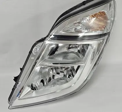 Nissan NV400 Headlight/headlamp 26060BZ50A