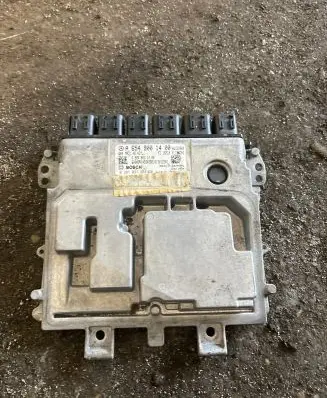Mercedes-Benz E W213 Engine control unit/module A6549001400 A6549011400 0281031884