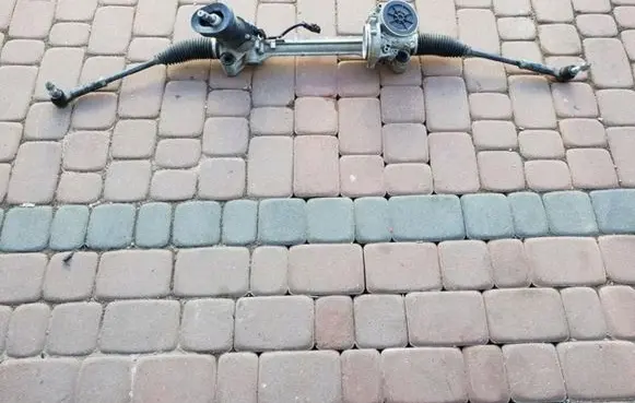 Opel Zafira C Steering rack 39030549