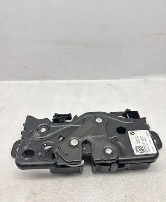 BMW X5 G05 Tailgate/trunk/boot lift motor UK735711220 16367210 C33240109