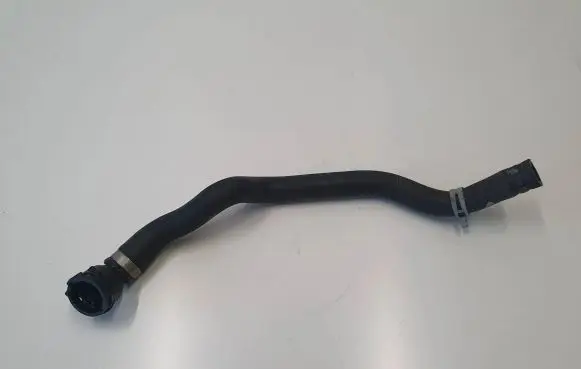 BMW 1 E82 E88 Engine coolant pipe/hose 9129594