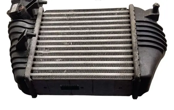 Audi A6 S6 C6 4F Intercooler radiator 4F0145805AC 0281002401 038906051C
