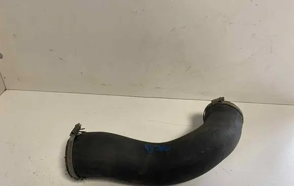 Intercooler hose/pipe