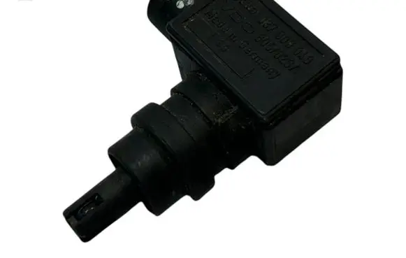 Volkswagen Transporter - Caravelle T4 Outside/exterior temperature sensor 037906040