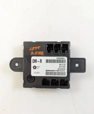 Chrysler Pacifica Sliding door control unit/module 68225096AF TRUDF1637031FA A2C7475250600