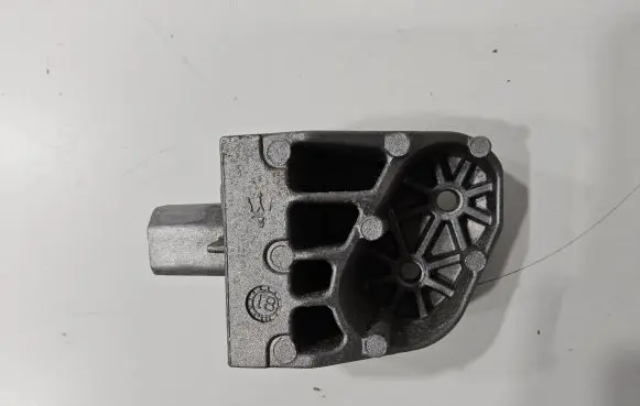 Maserati Ghibli Other engine bay part 24705