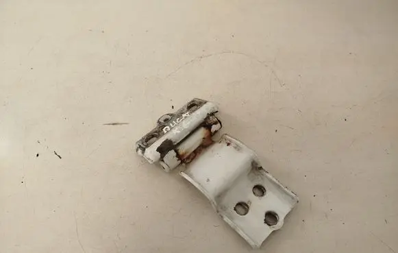 Fiat Ducato Loading door lower hinge B986