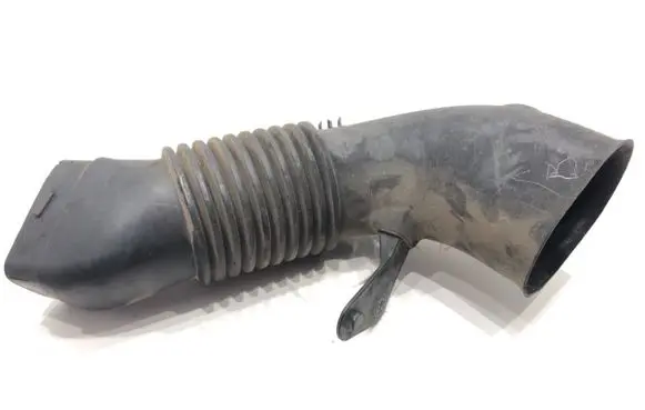 BMW 5 E60 E61 Air intake hose/pipe 7790056