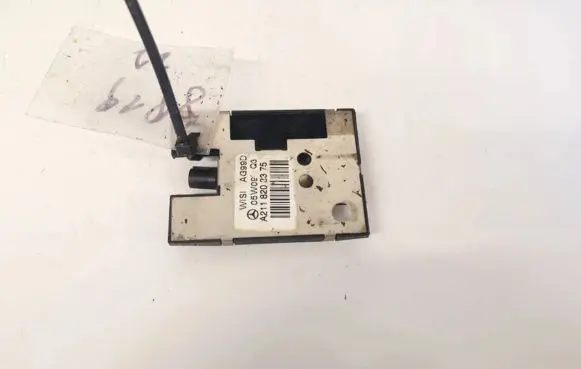 Mercedes-Benz ML W164 Antenna control unit a2118203375
