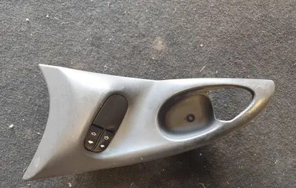 Ford Focus Electric window control switch 98AG14529AC 98ABA2261