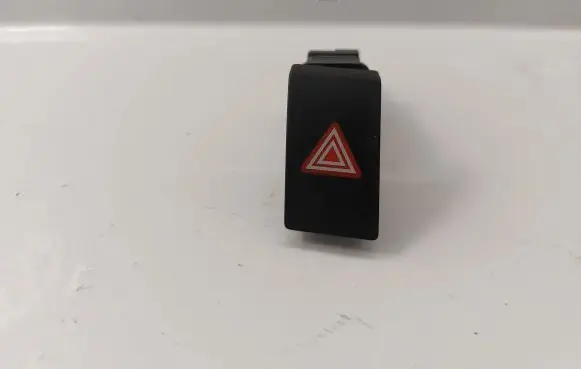 Toyota Verso Hazard light switch 843320F030