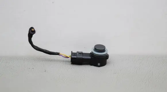 Volkswagen Touran III Parking PDC sensor 5Q0919275B