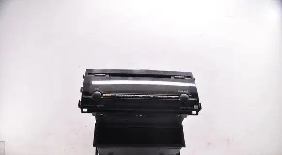 Toyota Prius (XW20) Radio/CD/DVD/GPS head unit 