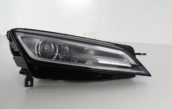 Audi TT TTS RS Mk3 8S Headlight/headlamp 8S0941006C