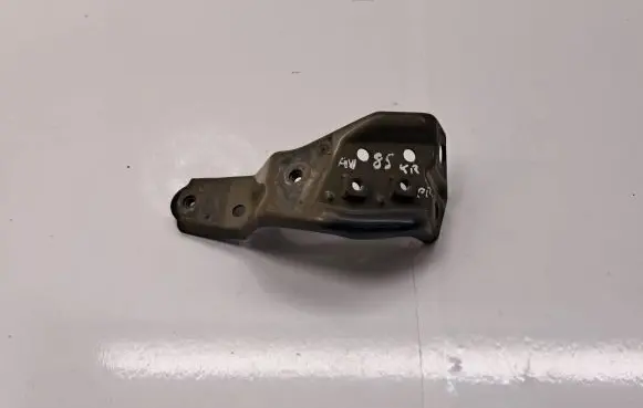 Toyota Avensis T270 Radiator support slam panel bracket 5383605010