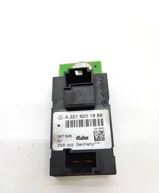 Mercedes-Benz S W221 Aerial antenna amplifier A2218201889 12415000