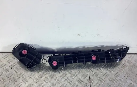 Lexus RC Rear bumper mounting bracket 5215724010