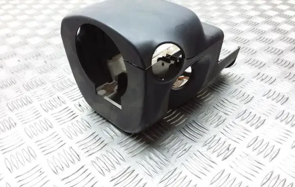 Mitsubishi Outlander Steering wheel column trim