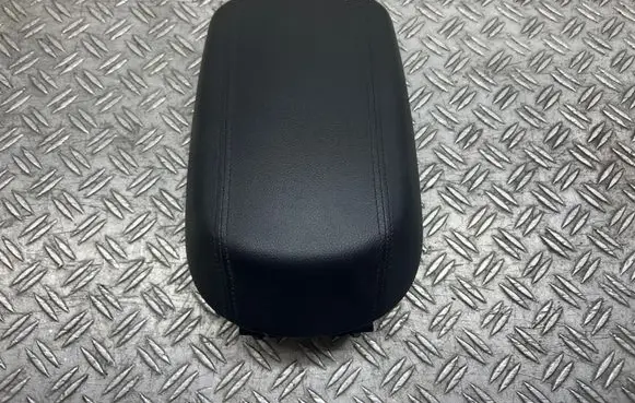 KIA Sportage Armrest 
