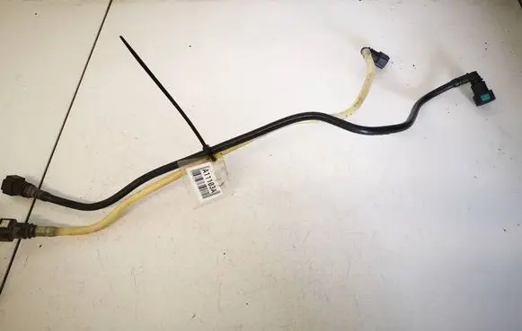 Mitsubishi Colt Fuel line/pipe/hose