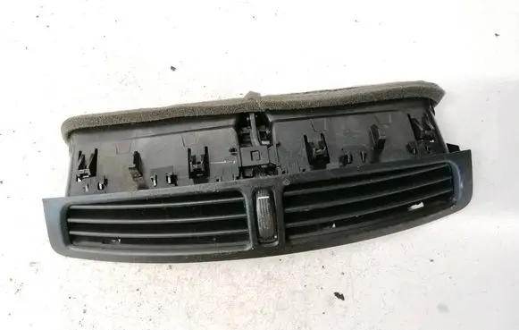 Ford Grand C-MAX Dash center air vent grill 07468000 07468-000