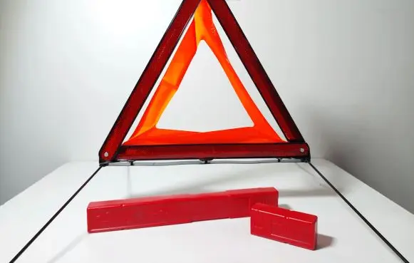 Audi Q5 SQ5 Emergency warning sign 8K0860251