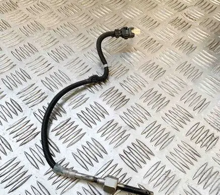 Mercedes-Benz C W205 Oil temperature sensor A0009058904