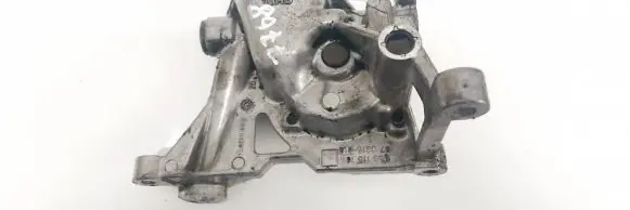 Audi A6 S6 C5 4B Oil pump 059115105