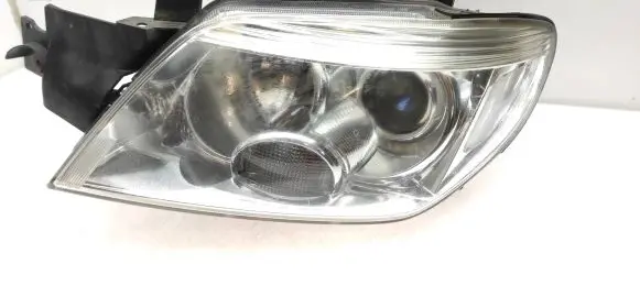 Mitsubishi Outlander Headlight/headlamp WY21W12V21W