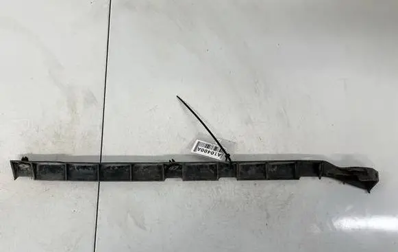 Volkswagen PASSAT B4 Rear bumper trim bar molding 3A9807393