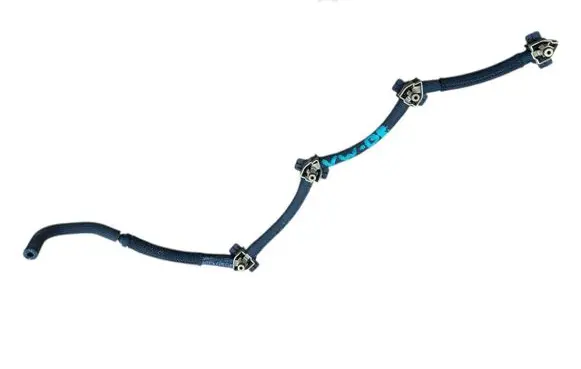 Volkswagen PASSAT B8 Fuel return line/hose 8214170