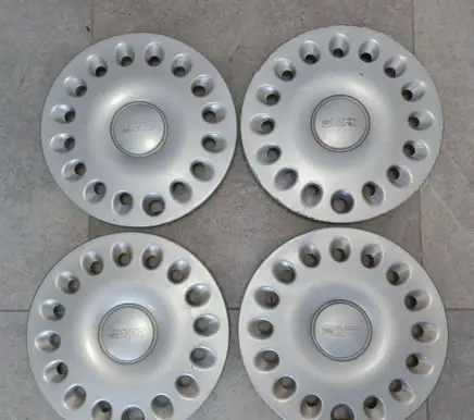 Seat Ibiza II (6k) R13 wheel hub/cap/trim 6K0601147B