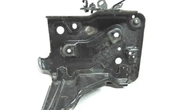 Toyota Urban Cruiser (XP110) Battery box tray 