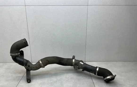 Audi Q3 8U Intercooler hose/pipe 5N0145770G