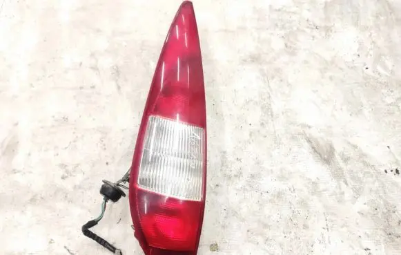 Ford Mondeo Mk III Rear/tail lights 1s7113405c 1s71-13405-c