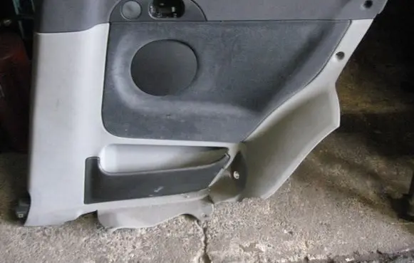 Alfa Romeo 147 Trunk/boot side trim panel