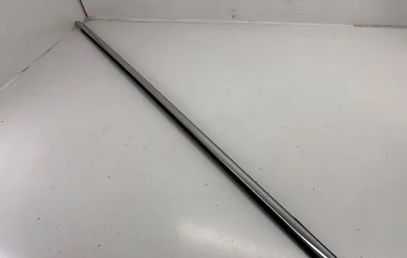 Volkswagen Tiguan Allspace Front door trim (molding) 5NA853331A2ZZ 5NA853331A