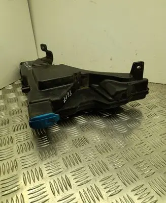 Audi A5 8T 8F Windshield washer fluid reservoir/tank 8W6955451E