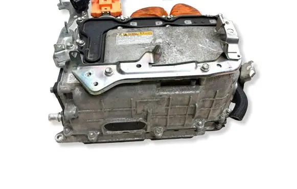 Toyota Prius+ (ZVW40) Voltage converter inverter G920028030 G920147053